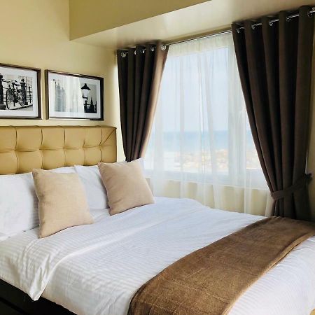 Апартаменти Avida Towers Davao Екстер'єр фото